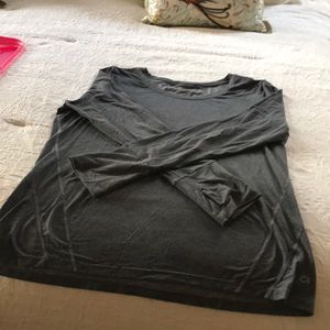 Gap Fit Breath long sleeve top